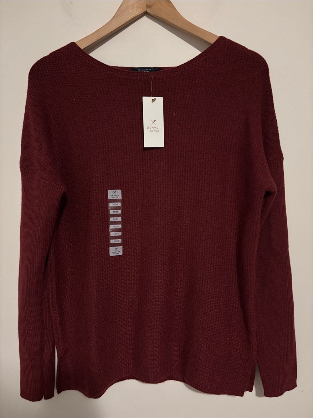 Denver Hayes Women's Burgundy Crew Neck Knit Sweater - NWT